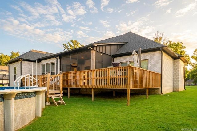 24 Johnny Drive, Greenbrier, AR 72058