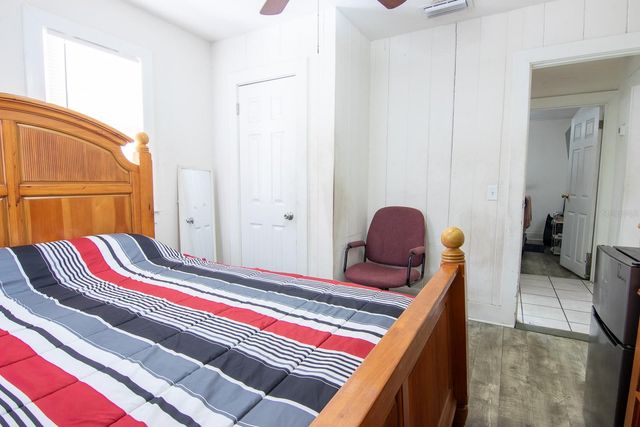 620 N EAST AVENUE, Sarasota, FL 34237