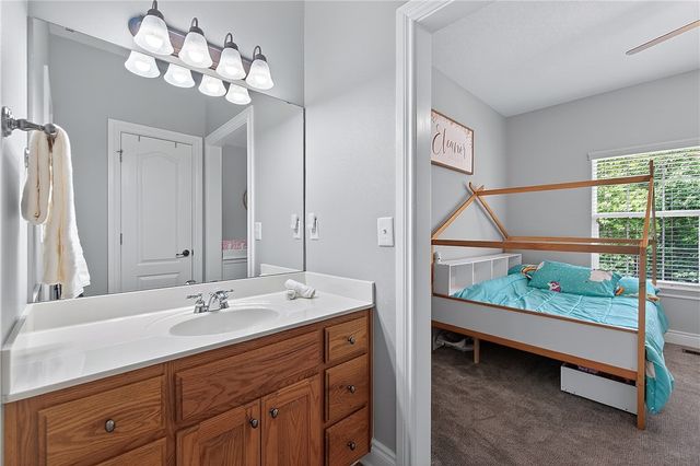 23 Harborough Drive, Bella Vista, AR 72714