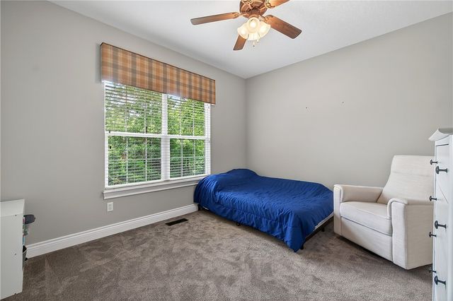 23 Harborough Drive, Bella Vista, AR 72714