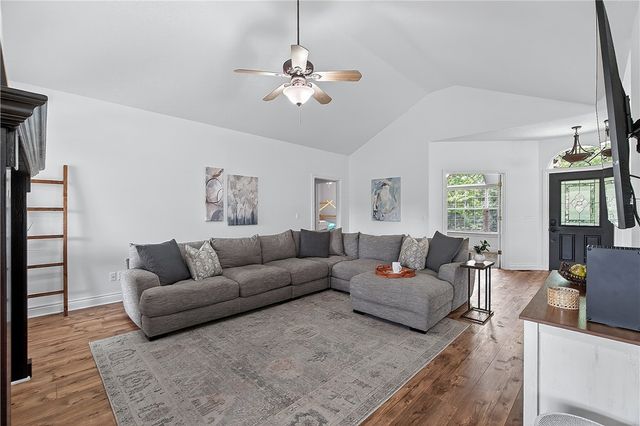23 Harborough Drive, Bella Vista, AR 72714