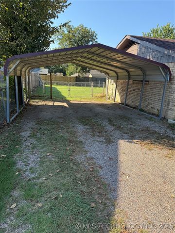 803 NW Dallas, Kingston, OK 73439