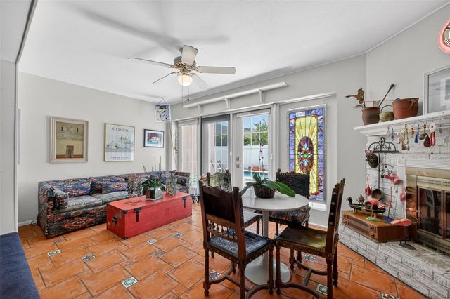 6100 HOLLYWOOD BOULEVARD, Sarasota, FL 34231