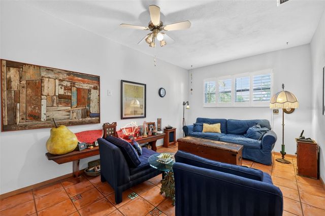 6100 HOLLYWOOD BOULEVARD, Sarasota, FL 34231