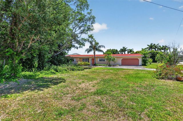 6100 HOLLYWOOD BOULEVARD, Sarasota, FL 34231