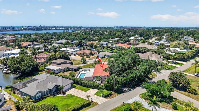 6100 HOLLYWOOD BOULEVARD, Sarasota, FL 34231