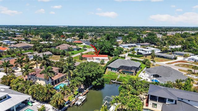 6100 HOLLYWOOD BOULEVARD, Sarasota, FL 34231