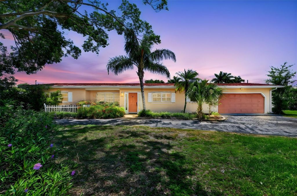 6100 HOLLYWOOD BOULEVARD, Sarasota, FL 34231