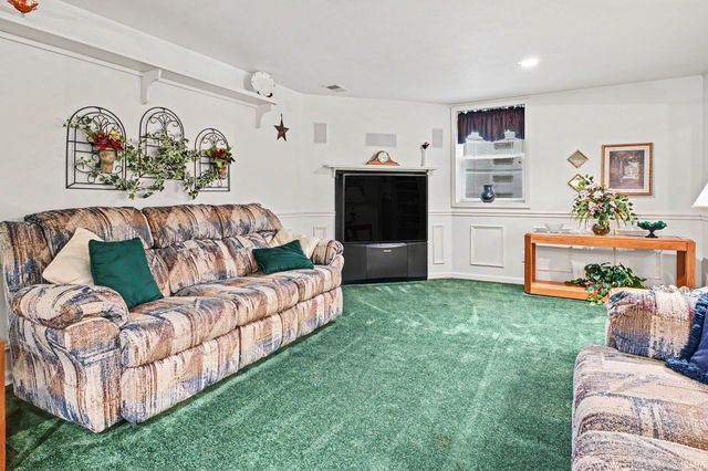 329 Bristol Avenue, Middlebury, IN 46540