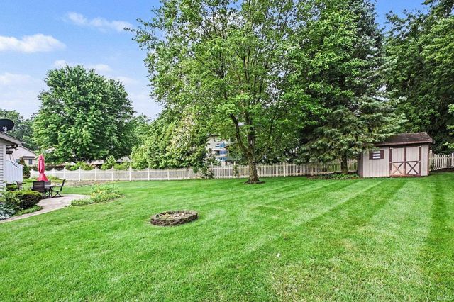 329 Bristol Avenue, Middlebury, IN 46540
