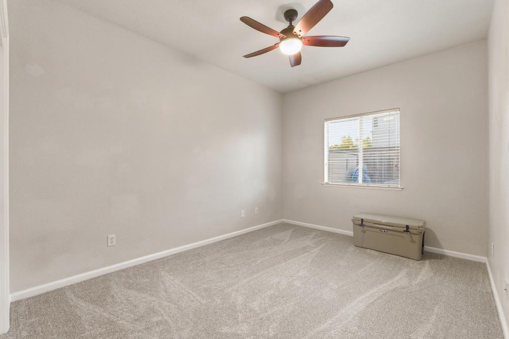 Image 19 of property listing at 150 N Anderson Avenue, Clovis, CA 93612