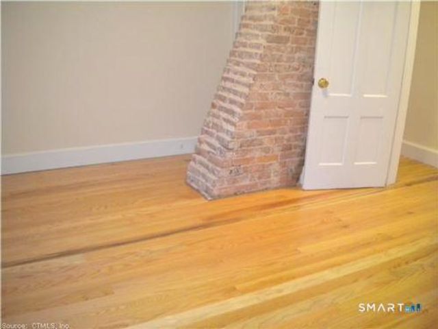 118 Lawrence Street 3, New Haven, CT 06511