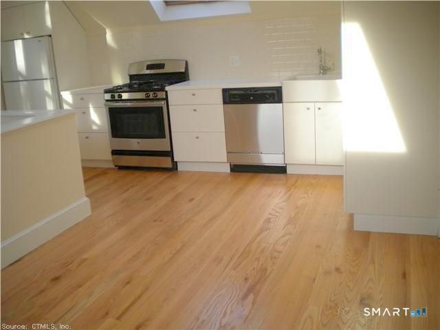 118 Lawrence Street 3, New Haven, CT 06511