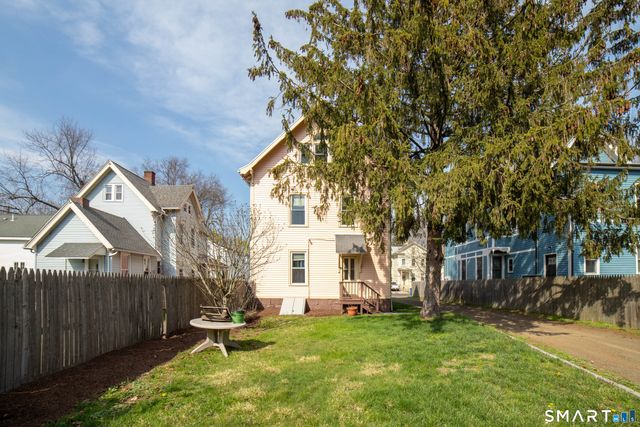 118 Lawrence Street 3, New Haven, CT 06511