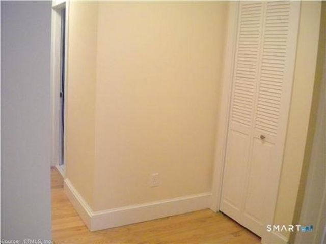 118 Lawrence Street 3, New Haven, CT 06511