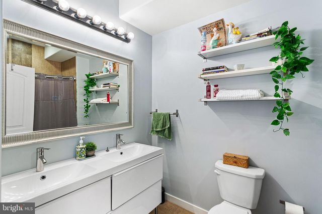 1322 S CHADWICK ST, Philadelphia, PA 19146