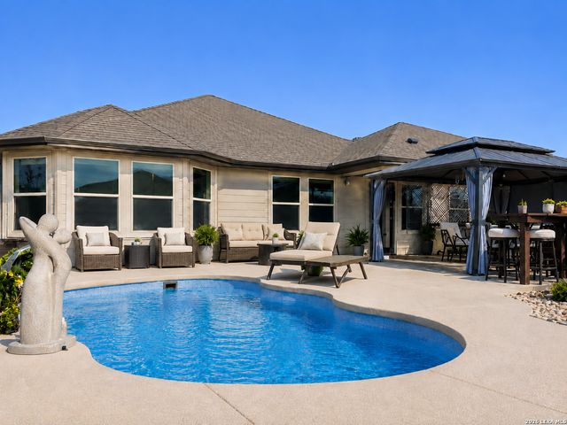 10242 Juniper Oaks, Boerne, TX 78006