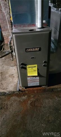 12376 Maple Ridge Road, Shelby, NY 14103