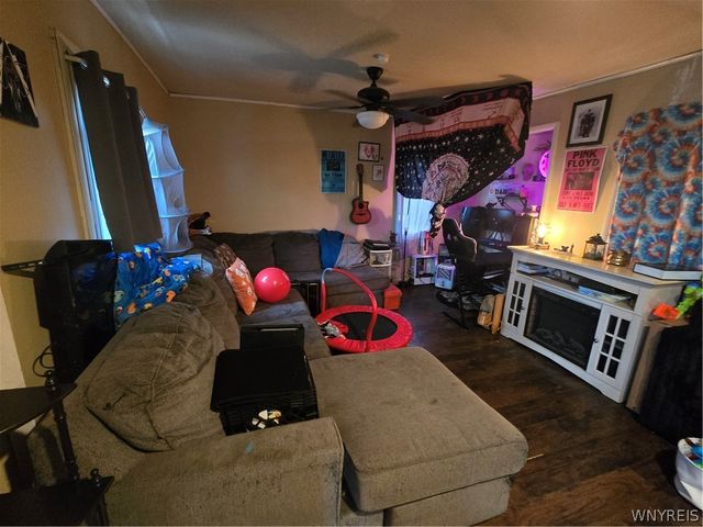 12376 Maple Ridge Road, Shelby, NY 14103