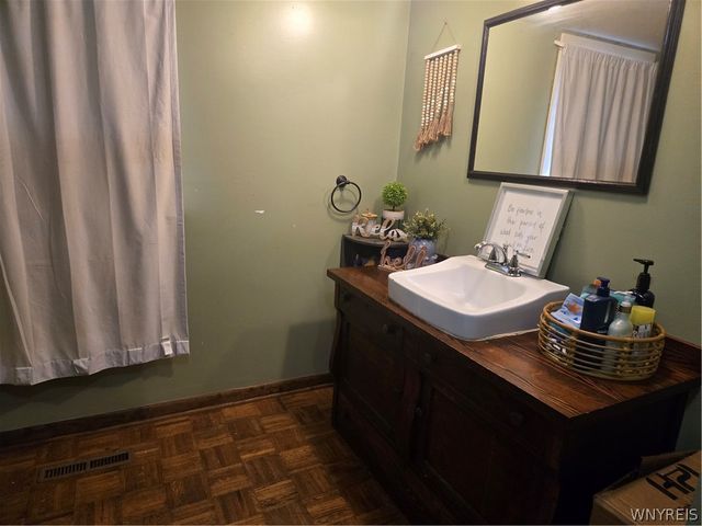 12376 Maple Ridge Road, Shelby, NY 14103