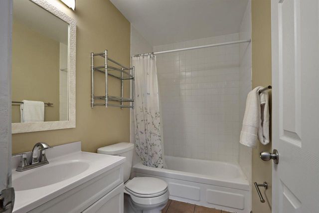 1926 88th STREET, Kenosha, WI 53143