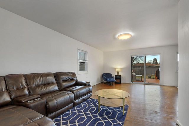 1926 88th STREET, Kenosha, WI 53143