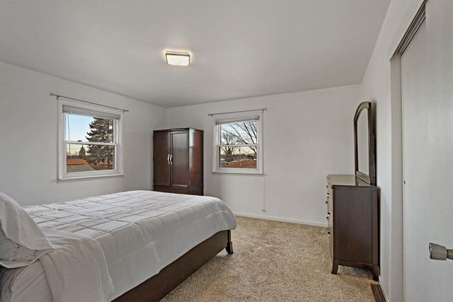 1926 88th STREET, Kenosha, WI 53143