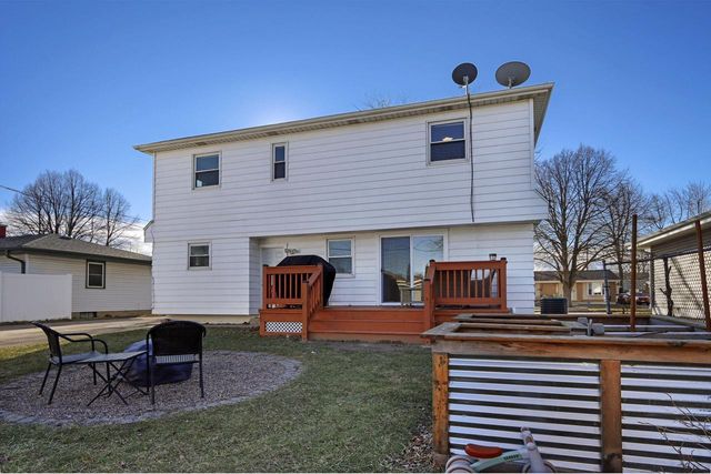 1926 88th STREET, Kenosha, WI 53143