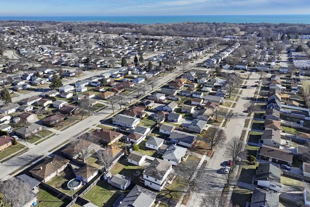 1926 88th STREET, Kenosha, WI 53143