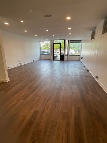 2704 N CALIFORNIA Avenue 1F, Chicago, IL 60647