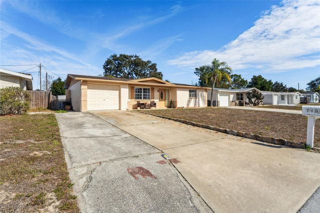 7401 COUNTRY CLUB DRIVE, Hudson, FL 34667