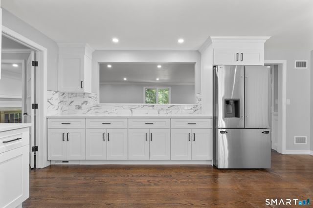 174 Concord Drive, Madison, CT 06443