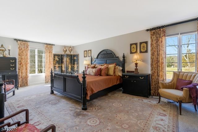 102 Hoffman Ln, Bethlehem Twp., NJ 08826