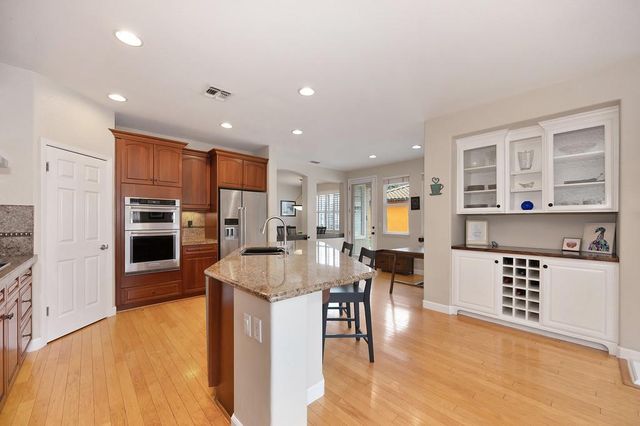 3789 Gresham Ln, Sacramento, CA 95835