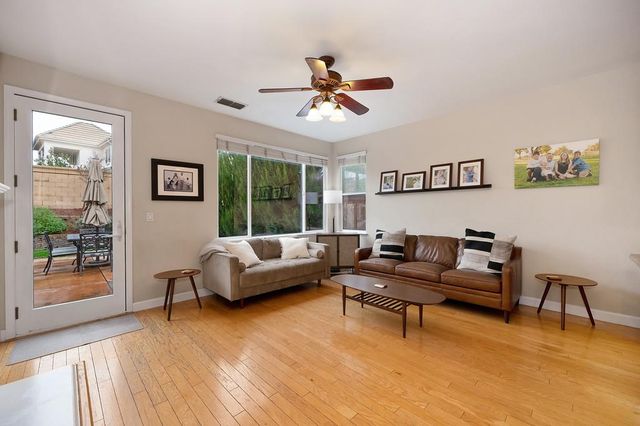 3789 Gresham Ln, Sacramento, CA 95835