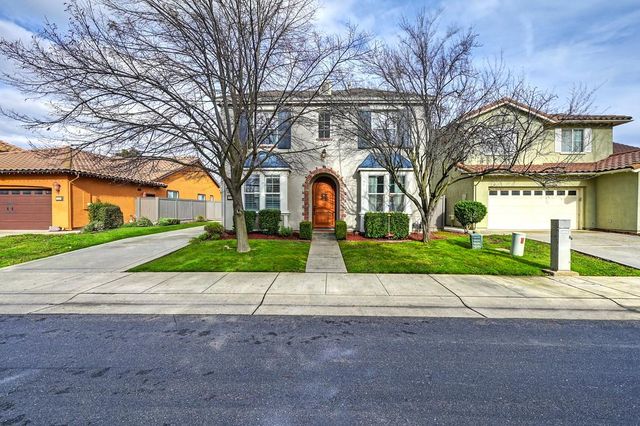 3789 Gresham Ln, Sacramento, CA 95835