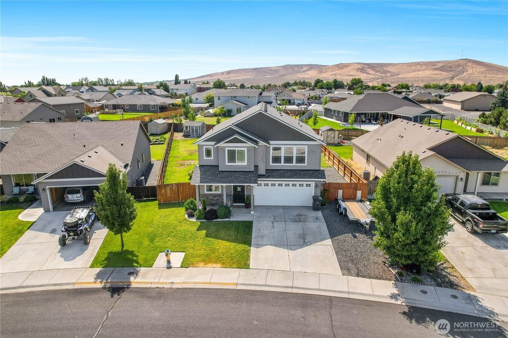 35 Parkside Loop, Ephrata, WA 98823