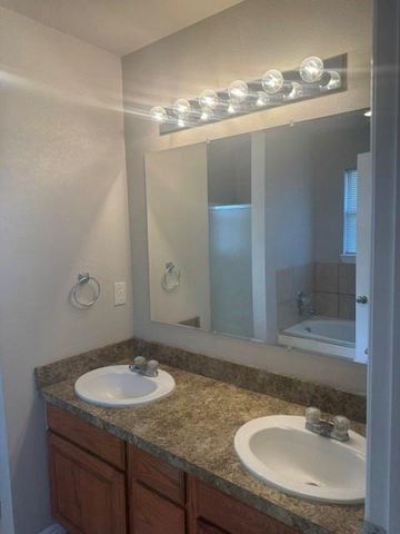 1405 Sunrise Drive, Moore, OK 73160