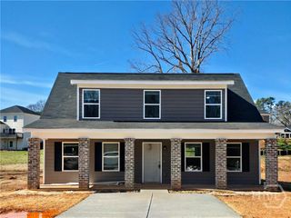 95 Charlotte Drive, Statham, GA 30666