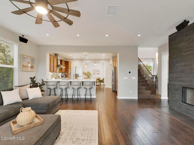 13676 Shenandoah Way, Moorpark, CA 93021