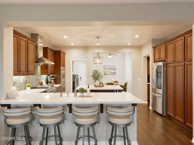 13676 Shenandoah Way, Moorpark, CA 93021