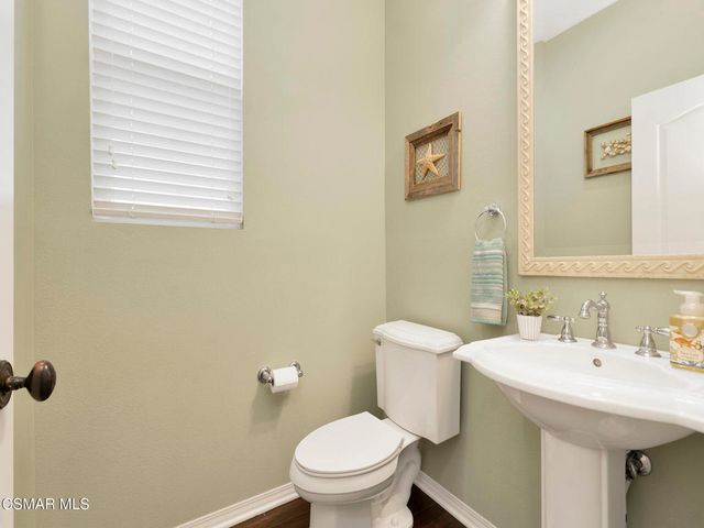 13676 Shenandoah Way, Moorpark, CA 93021