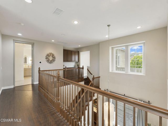 13676 Shenandoah Way, Moorpark, CA 93021