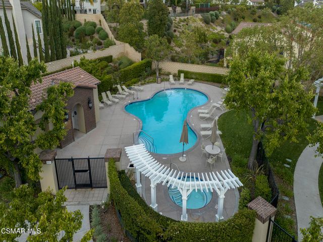 13676 Shenandoah Way, Moorpark, CA 93021
