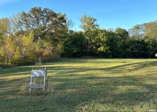 400 SILVER CREEK Drive, Washington, IL 61571