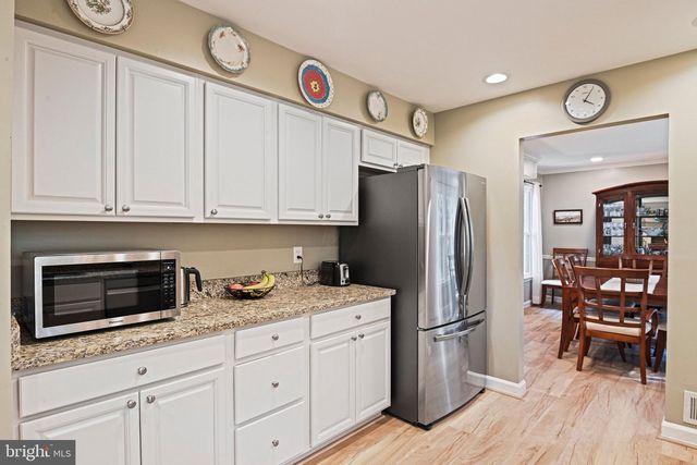 13300 TUCKAWAY DR, Fairfax, VA 22033