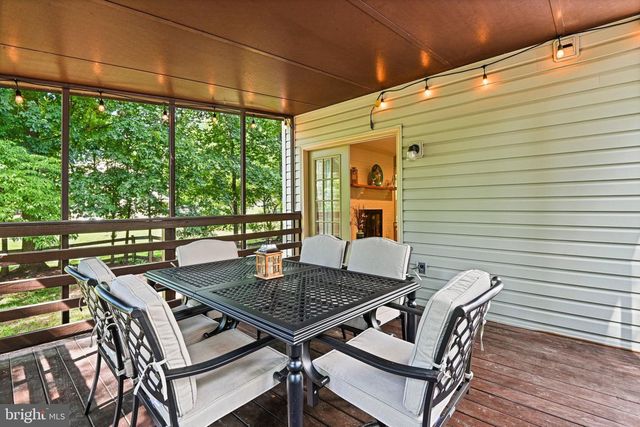 13300 TUCKAWAY DR, Fairfax, VA 22033