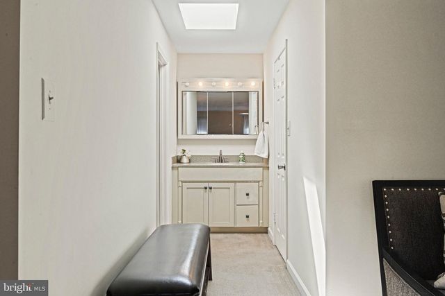 13300 TUCKAWAY DR, Fairfax, VA 22033