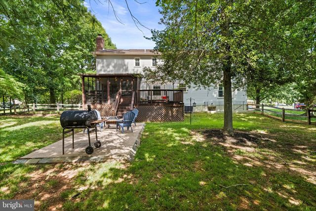 13300 TUCKAWAY DR, Fairfax, VA 22033