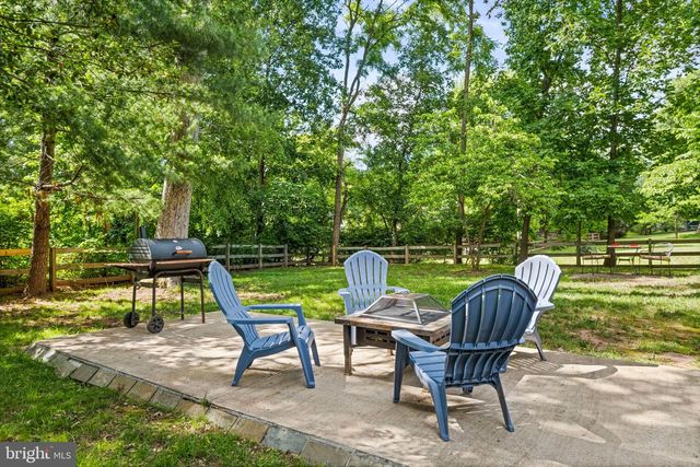 13300 TUCKAWAY DR, Fairfax, VA 22033